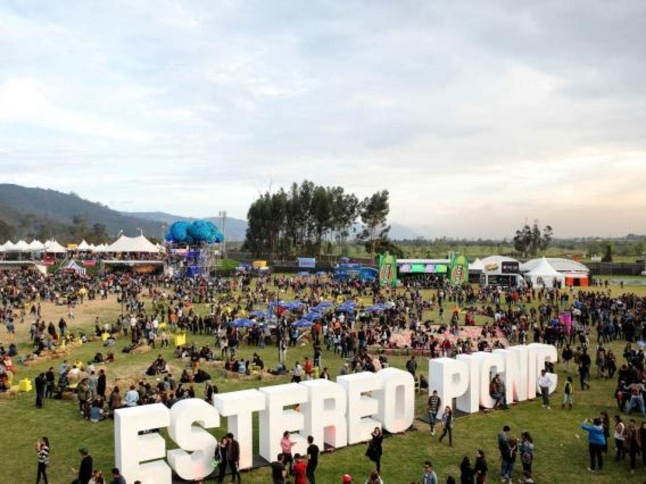 Estereo Picnic entrance