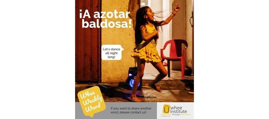 Girl dancing "azotando baldosa"