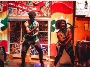Read more about the article Dancing Colombian champeta: a movement of freedom and joy!