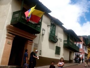 Read more about the article Theaters in Bogotá (Part I): Three Unique Places to Watch Some Plays